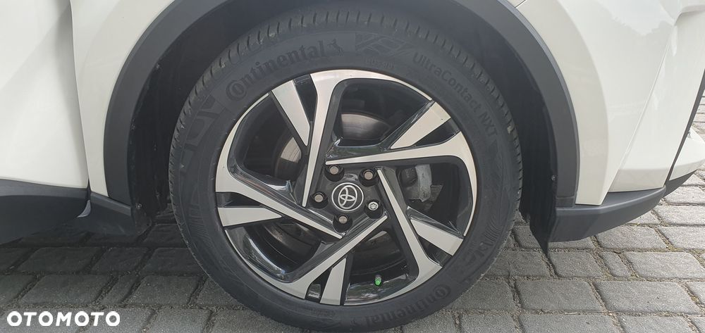 Toyota C-HR 2.0 Hybrid Style - 33