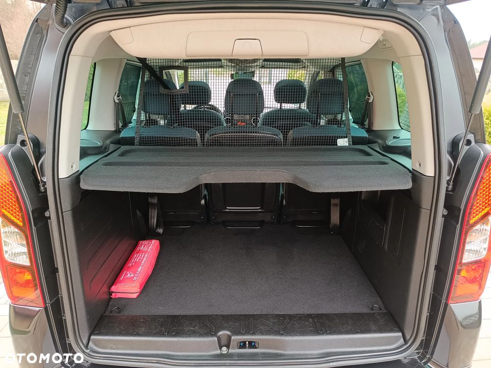 Citroën Berlingo Multispace BlueHDi 120 S&S SHINE - 11