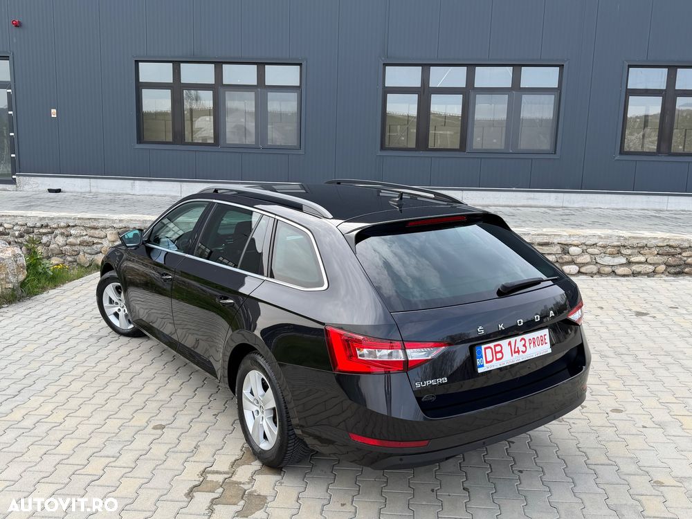 Skoda Superb 2.0 TDI DSG Active - 3