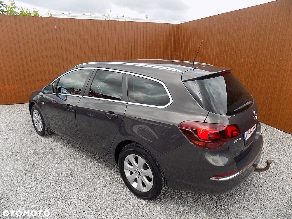 Opel Astra 1.4 Turbo Selection - 3
