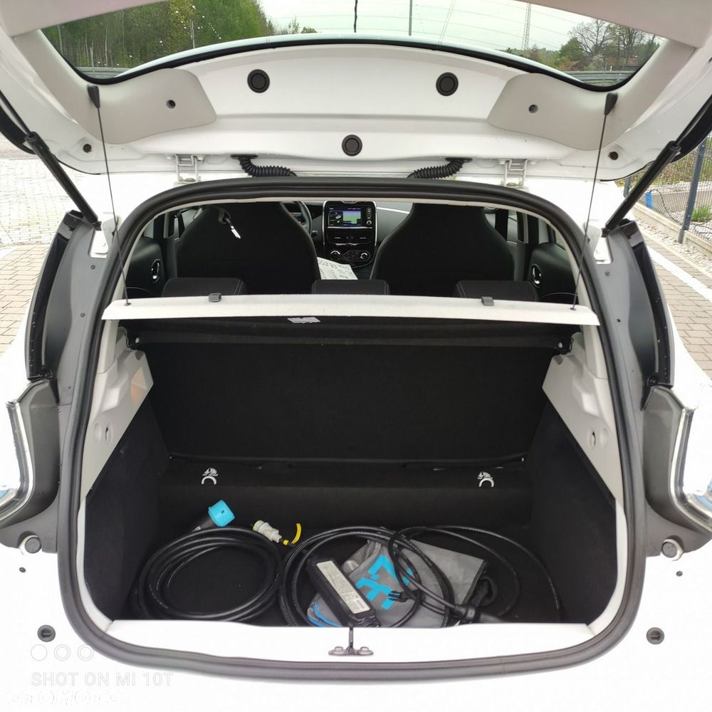 Renault Zoe - 21