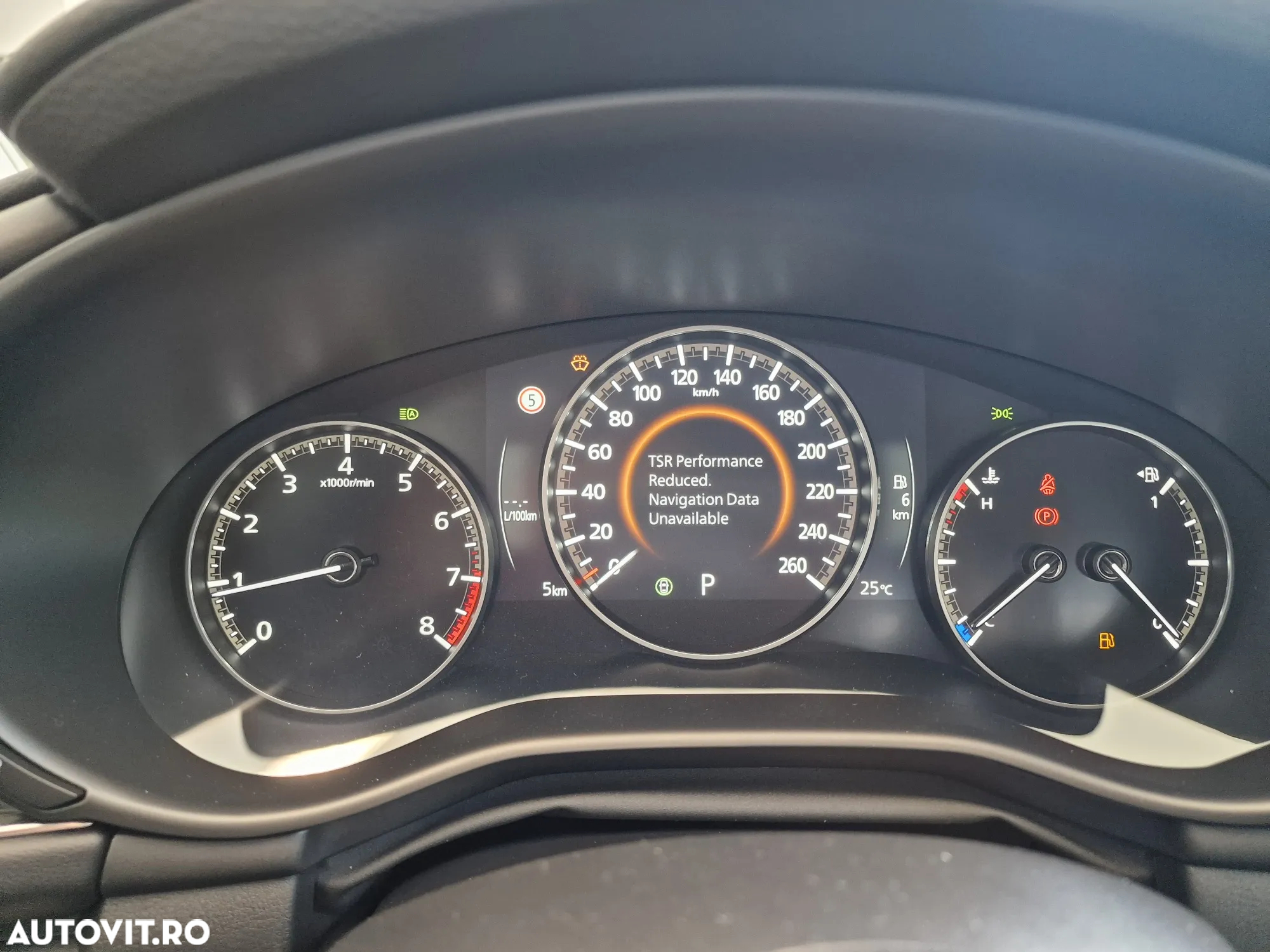 Mazda 3 e-Skyactiv X186 AT MHEV Center-Line - 12