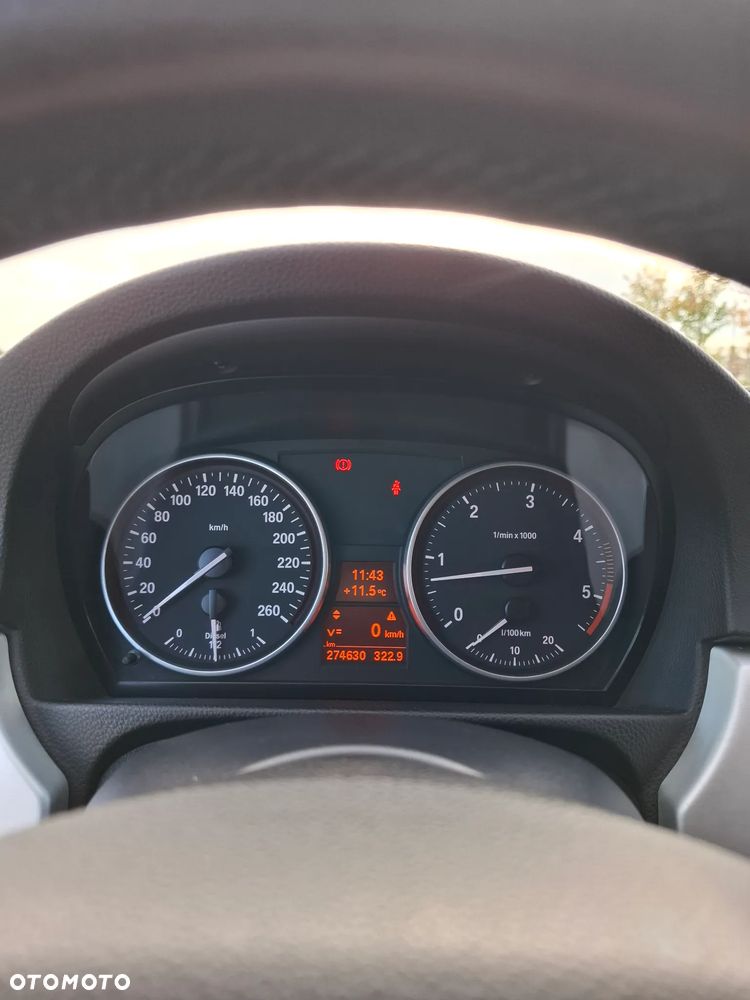 BMW Seria 3 330xd - 23