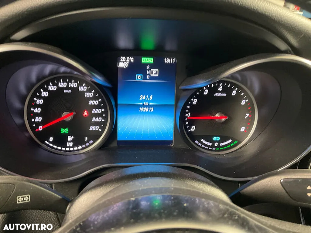 Mercedes-Benz GLC - 9