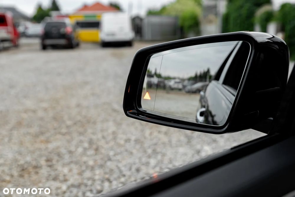 Mercedes-Benz Klasa E 400 4Matic 7G-TRONIC Avantgarde - 34