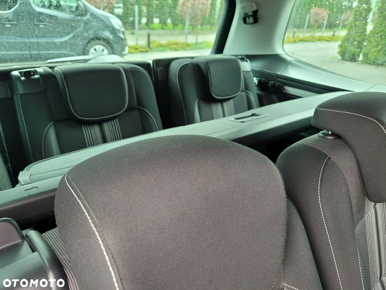 Volkswagen Sharan - 24