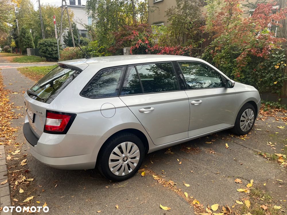 Skoda Fabia 2016 photo 4