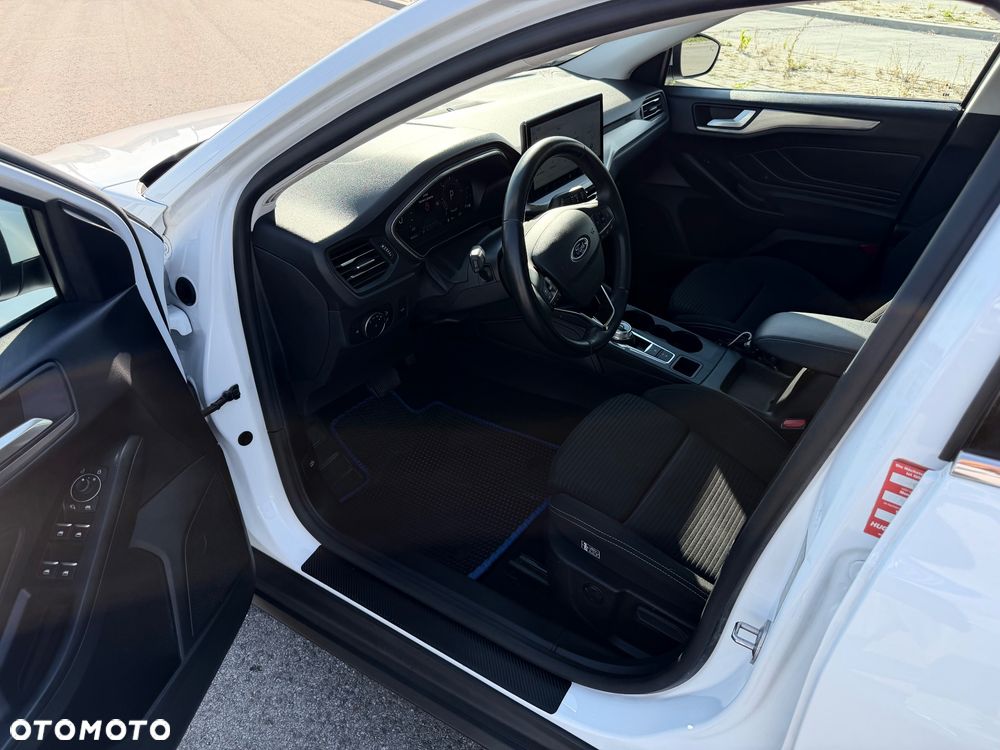 Ford Focus SW - 6