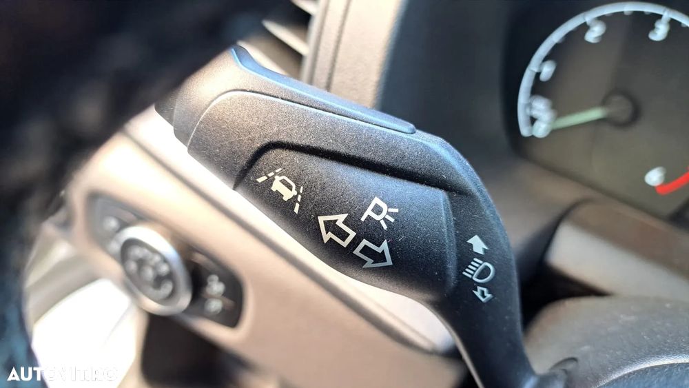 Ford TRANSIT VAN TREND L3H3 FWD - 35