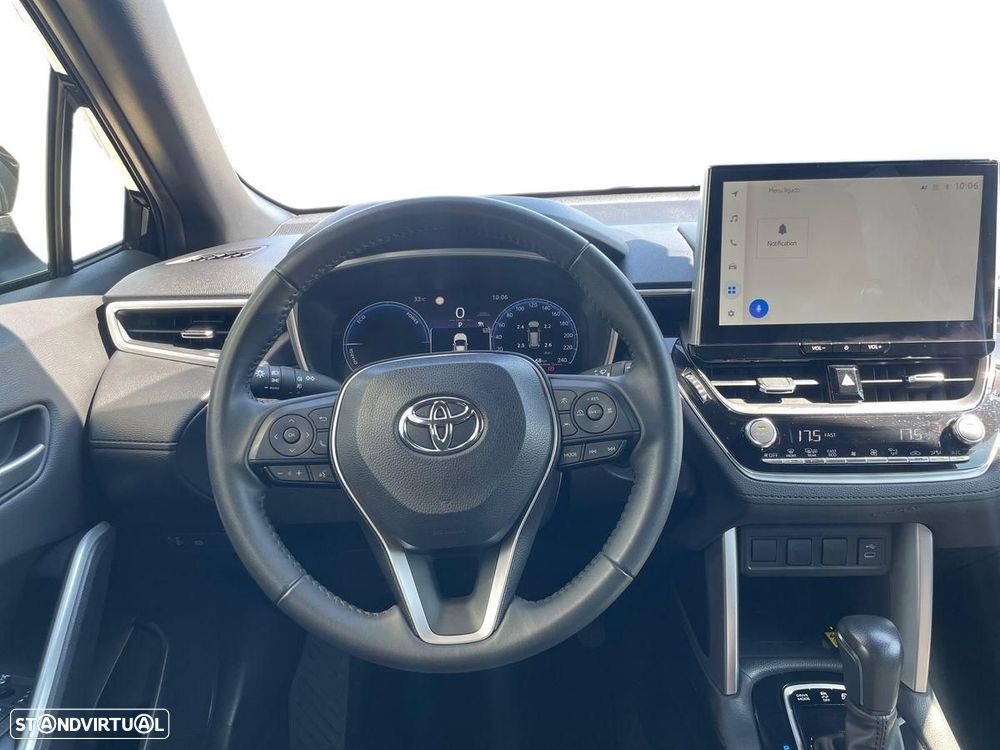 Toyota Corolla Cross 1.8 Hybrid Exclusive - 16