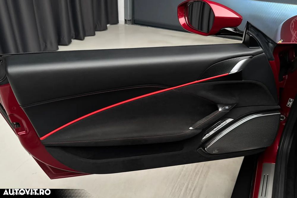 Ferrari Roma - 27