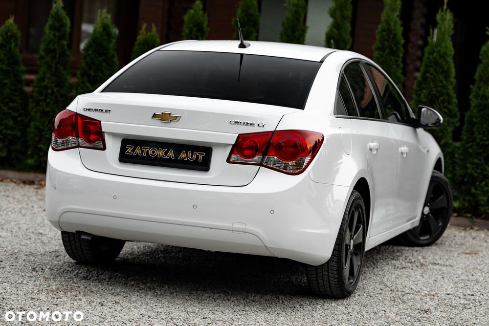 Chevrolet Cruze 1.8 LS - 9