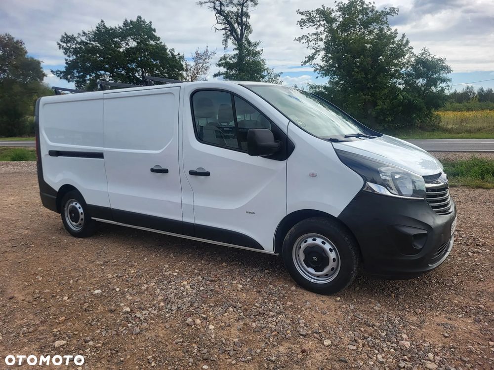 Opel Vivaro - 12