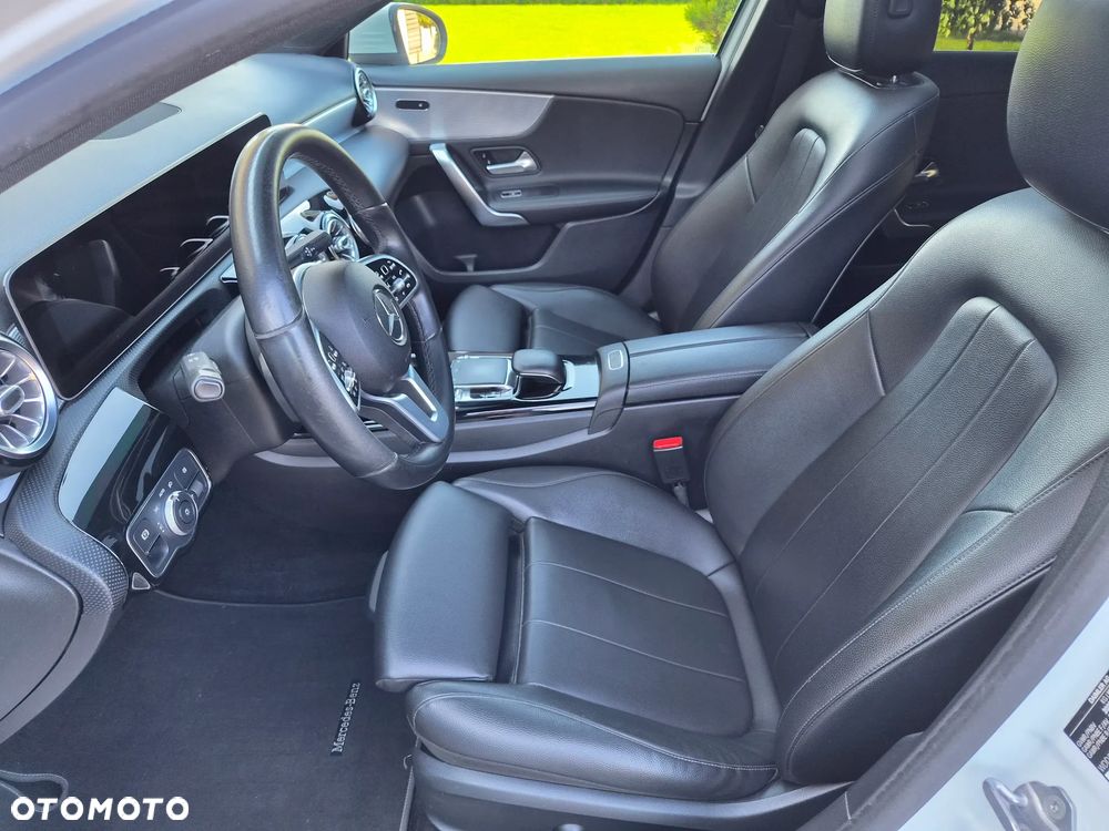 Mercedes-Benz Klasa A 250 4-Matic 7G-DCT - 11