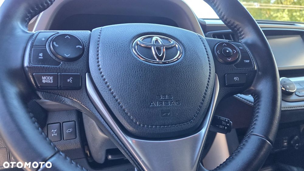 Toyota RAV4 2.0 Premium 4x4 MS - 24