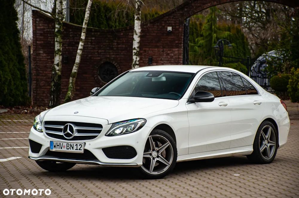 Mercedes-Benz Klasa C 200 7G-TRONIC AMG Line - 31