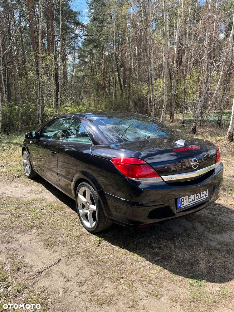 Opel Astra 1.8 Endless Summer - 3