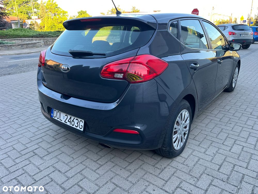 Kia Ceed 1.4 CVVT Attract plus - 7