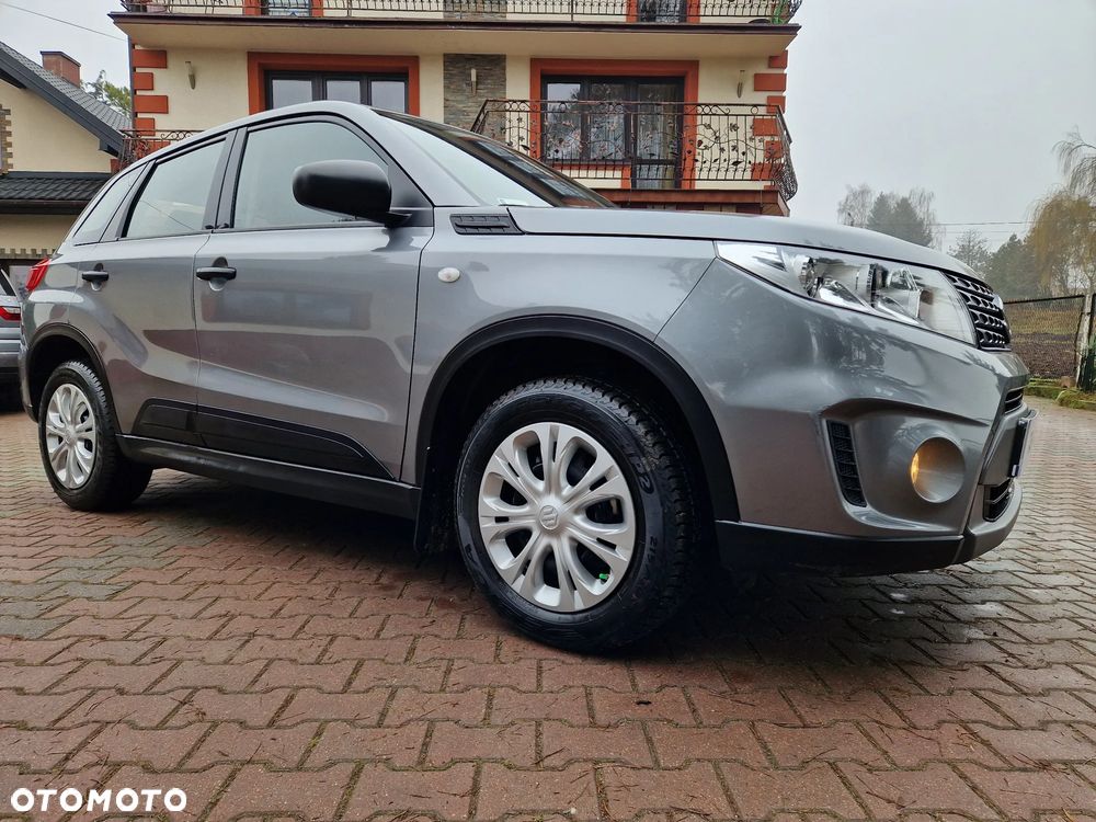 Suzuki Vitara 1.6 Comfort 4WD - 11