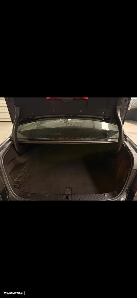 Mercedes-Benz E 200 BlueTEC 7G-TRONIC Avantgarde - 12