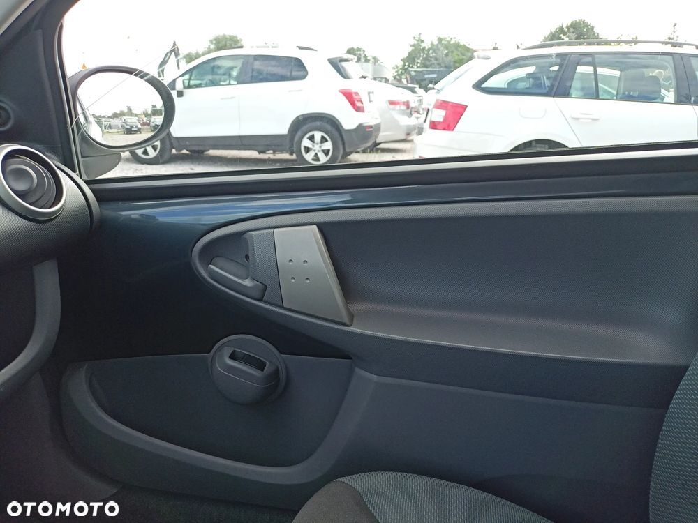 Toyota Aygo - 14