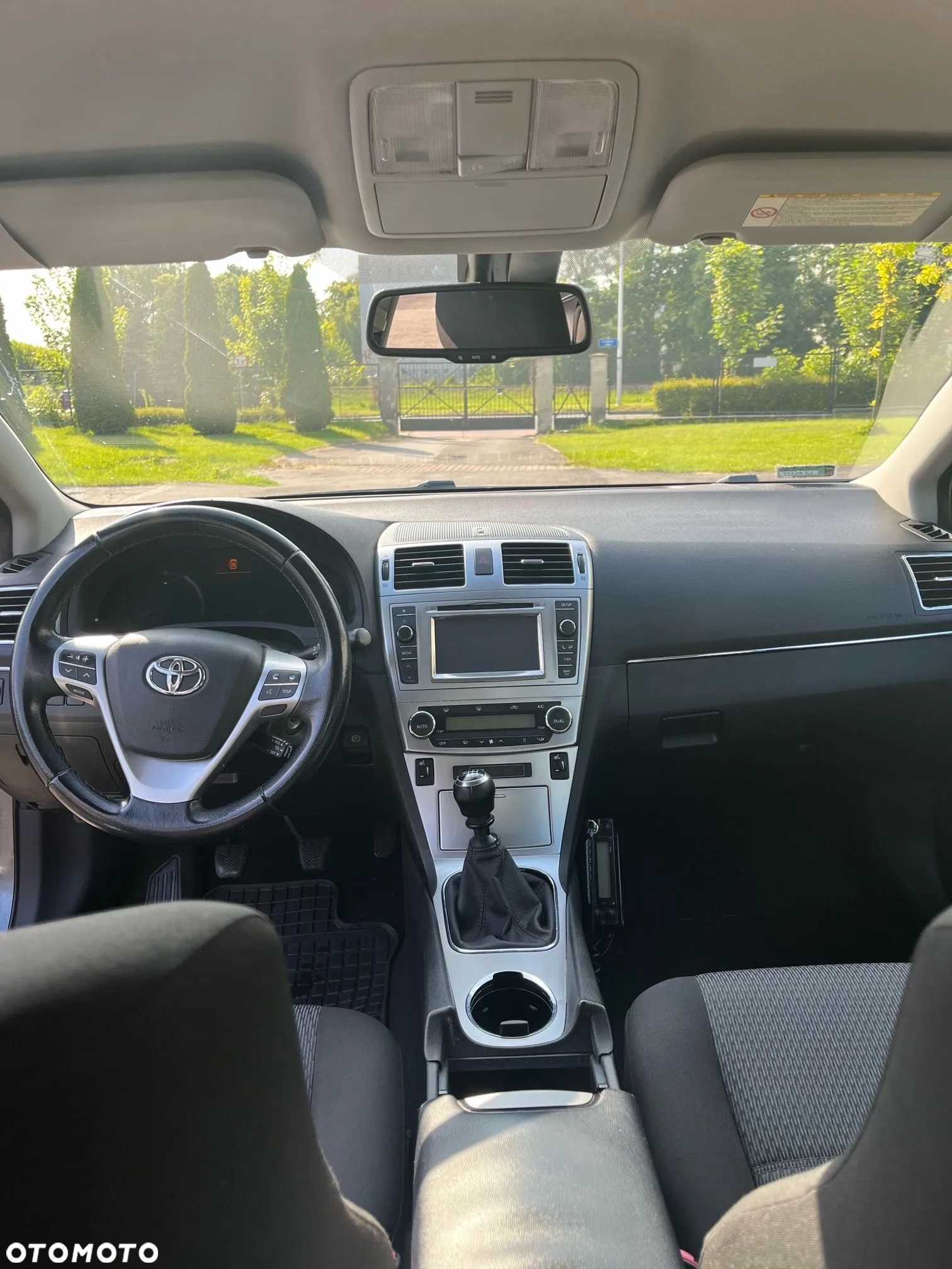 Toyota Avensis 2.0 D-4D Luna - 11