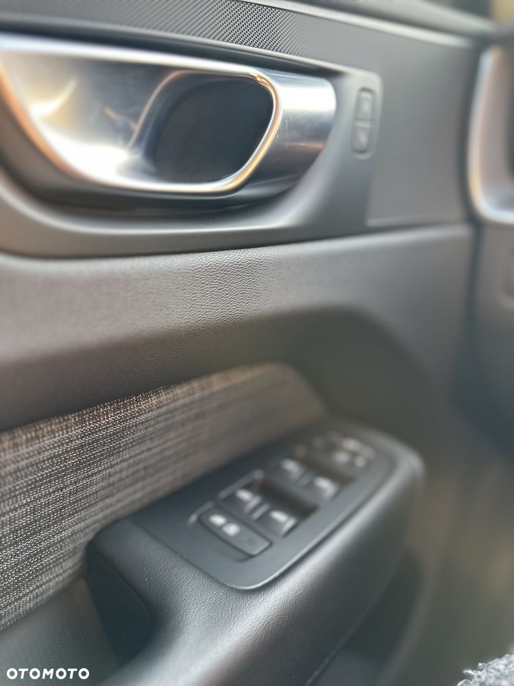 Volvo XC 60 - 27