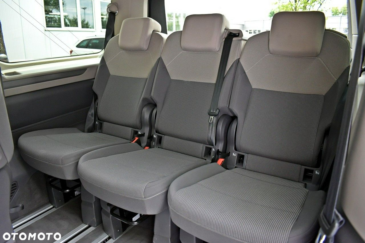 Volkswagen Multivan 2.0 TDI L2 Life DSG - 16