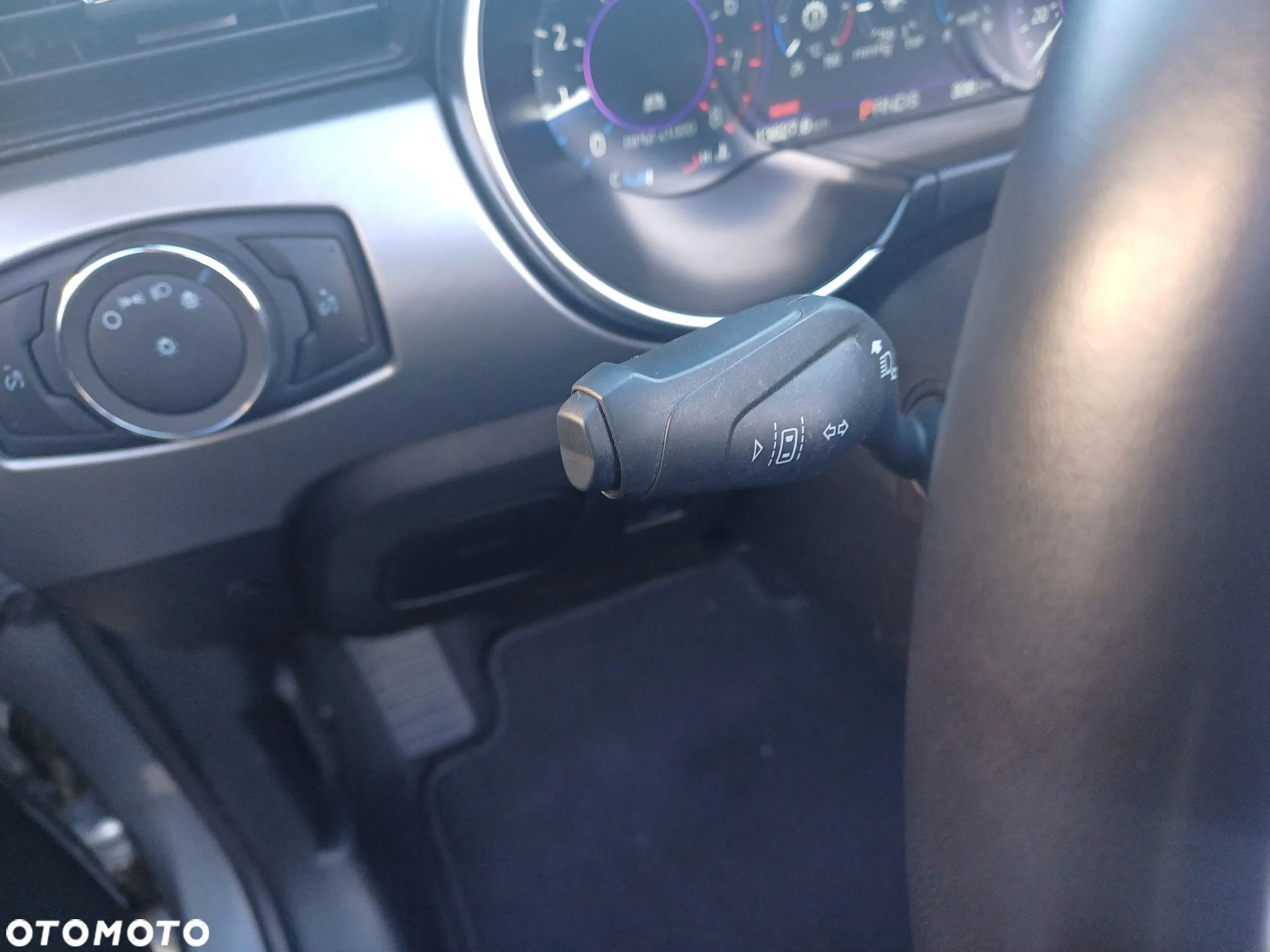 Ford Mustang Cabrio 2.3 Eco Boost - 16