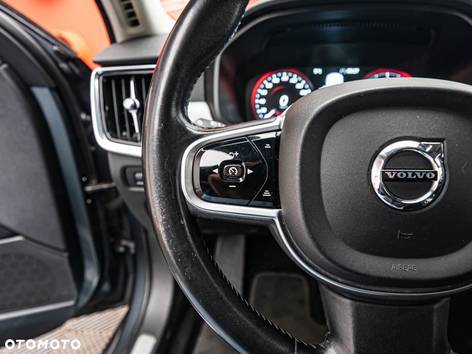 Volvo S90 D4 Inscription - 14