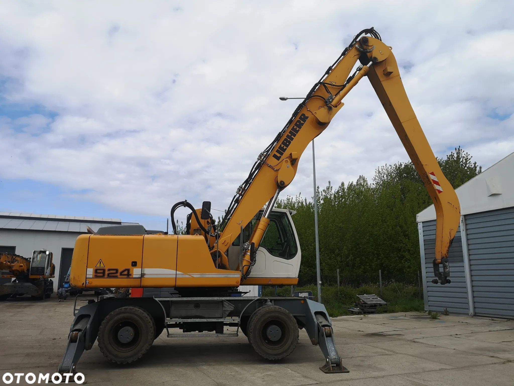 Liebherr A 924 c - 1
