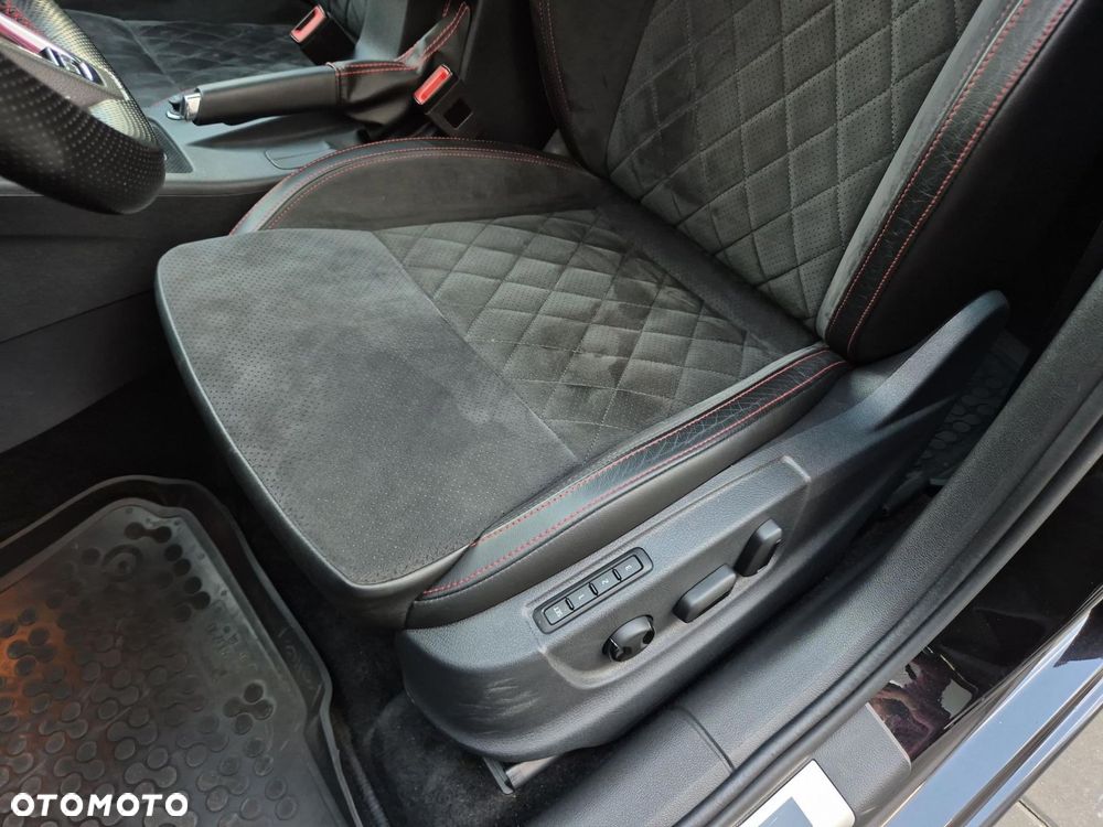 Skoda Octavia 2.0 TSI GPF RS 245 DSG - 13