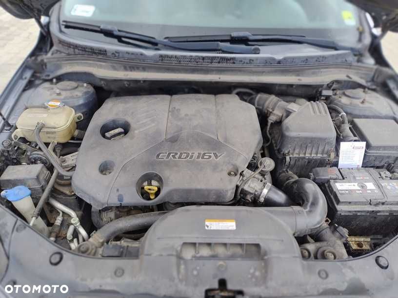 Kia Ceed - 8