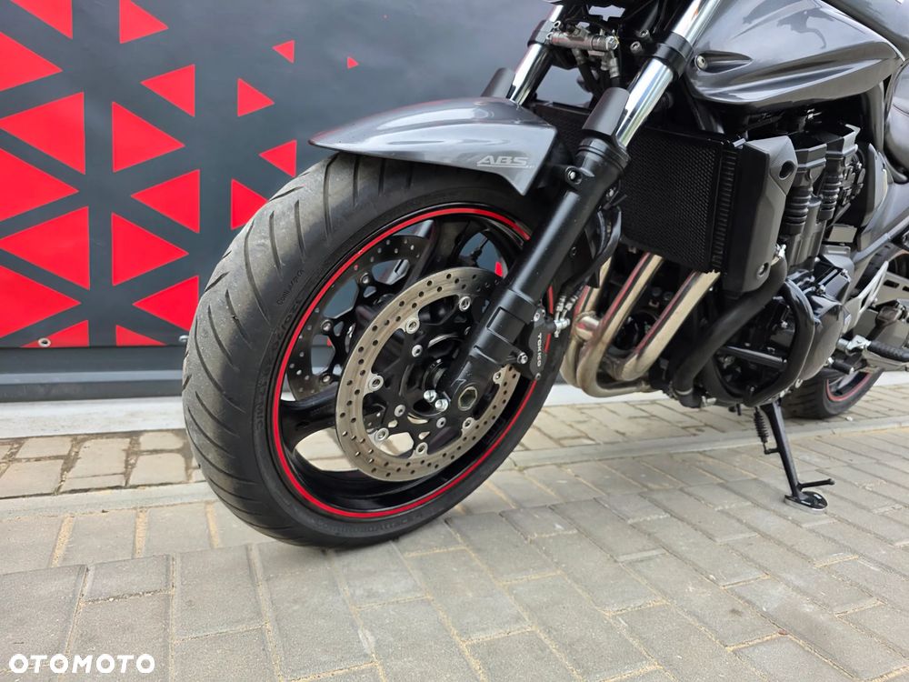 Suzuki Bandit - 12