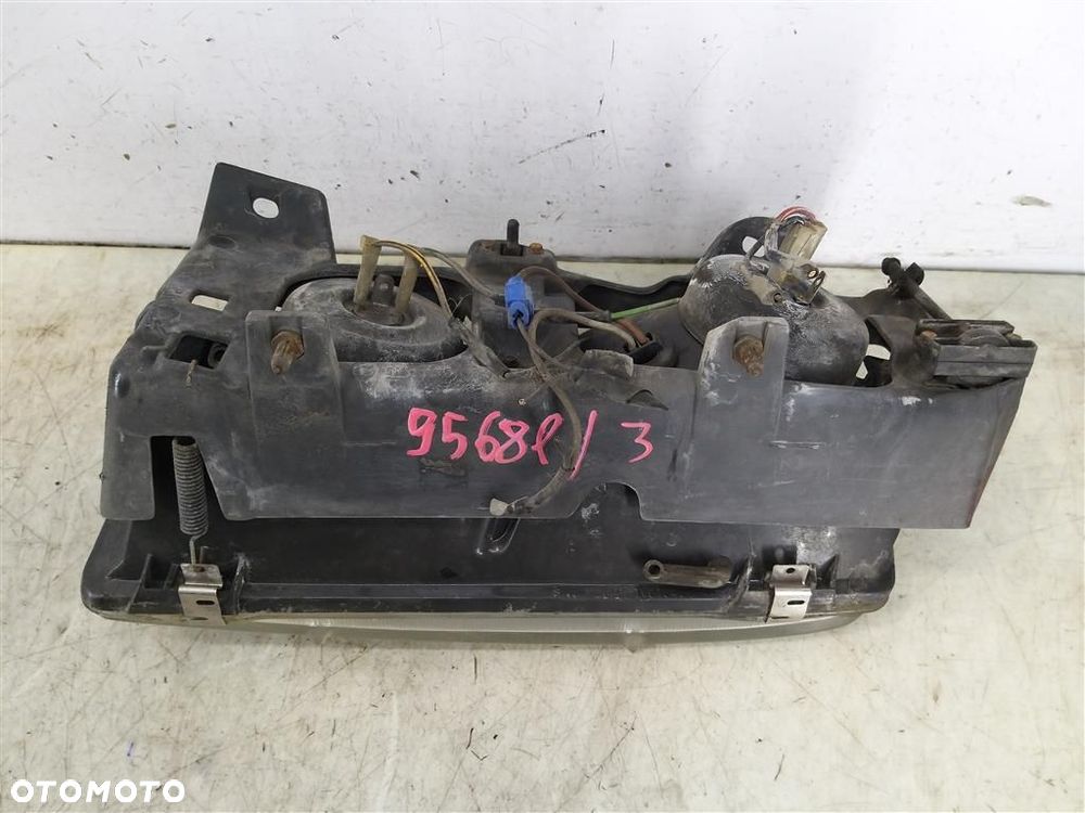 Reflektor lampa przód prawa PONTIAC TRANS SPORT I 1989–1993 PRZED LIFT - 4