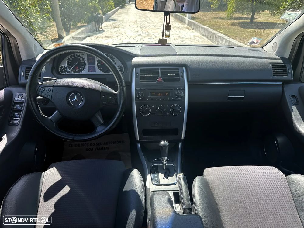 Mercedes-Benz B 200 CDI Autotronic - 18