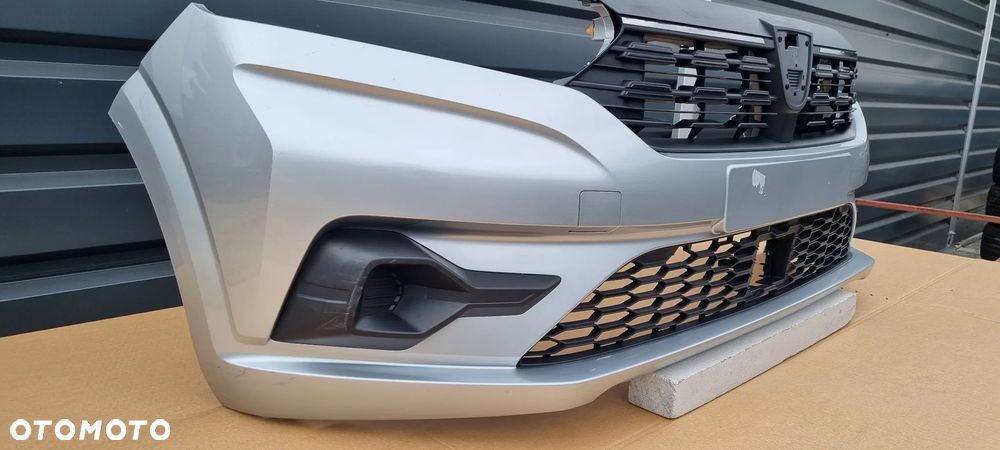 Dacia Sandero III 2020- zderzak przód oryginał MC260 - 5