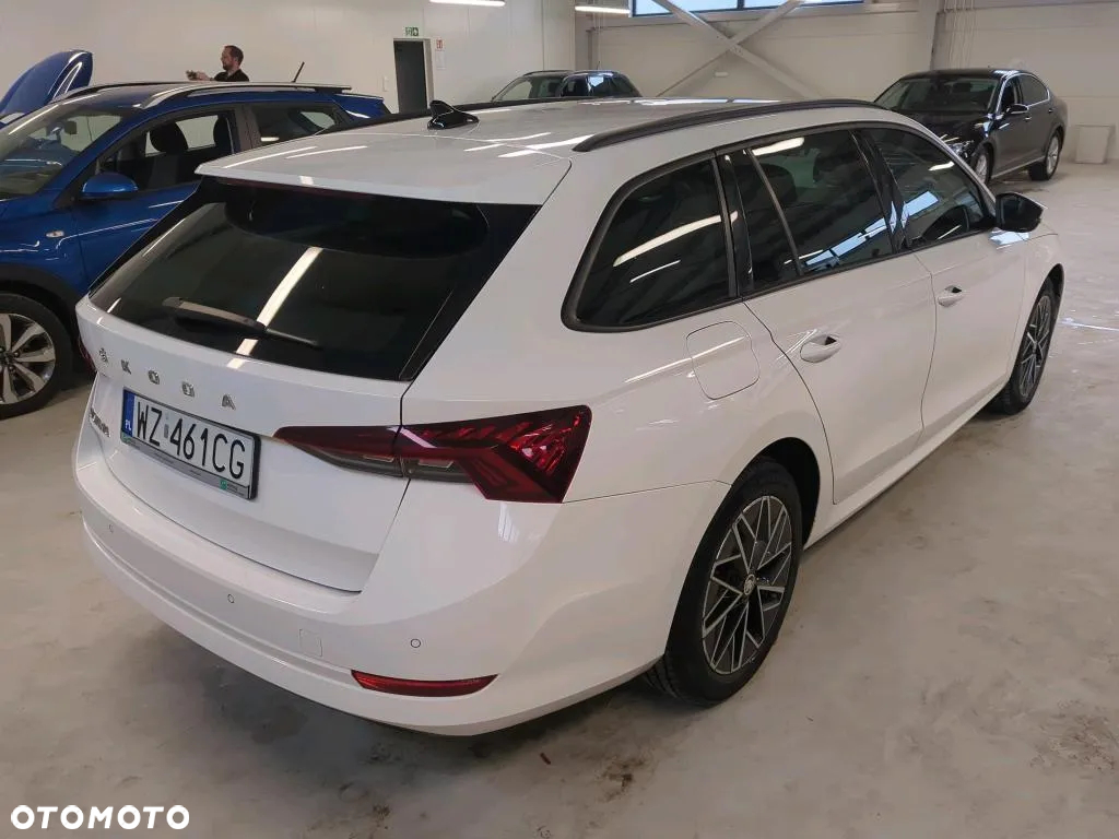 Skoda Octavia 2.0 TDI Ambition DSG - 4