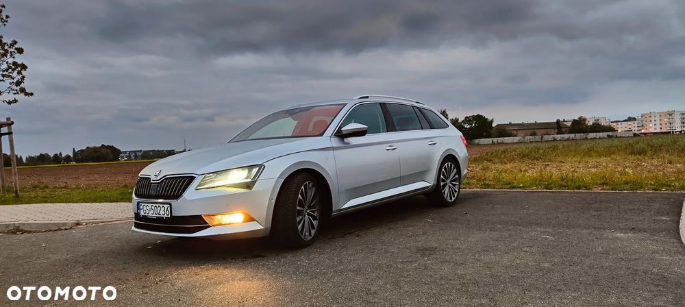 Skoda Superb 2015 photo 2