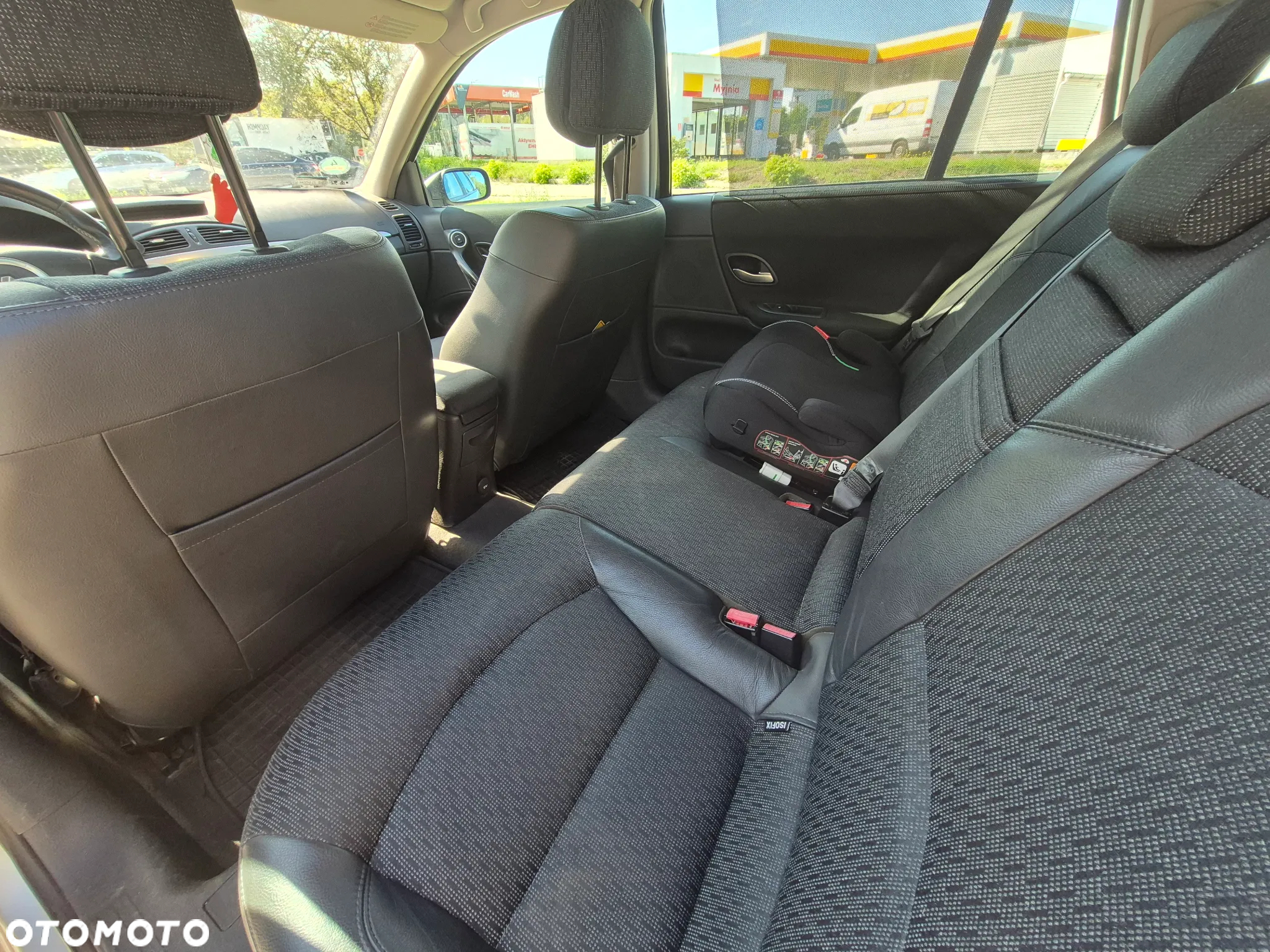 Renault Laguna Grandtour 2.0 Expression - 8