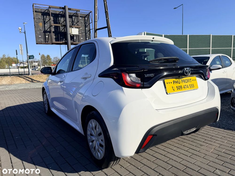 Toyota Yaris 1.5 Comfort CVT - 9