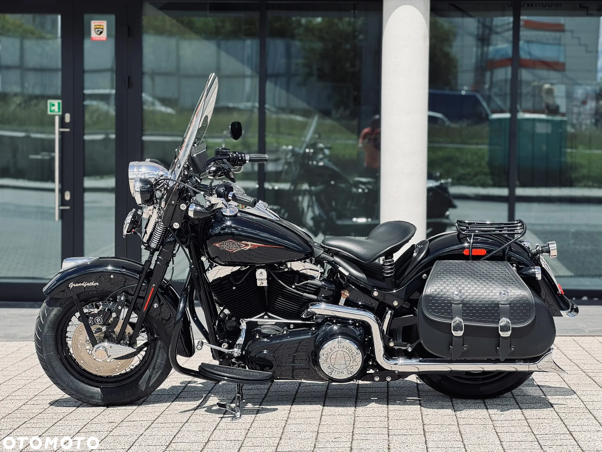 Harley-Davidson Softail Cross Bones - 17