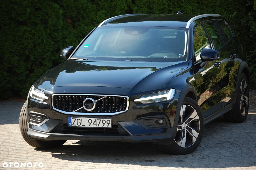 Volvo V60 Cross Country D4 AWD Geartronic Pro - 27
