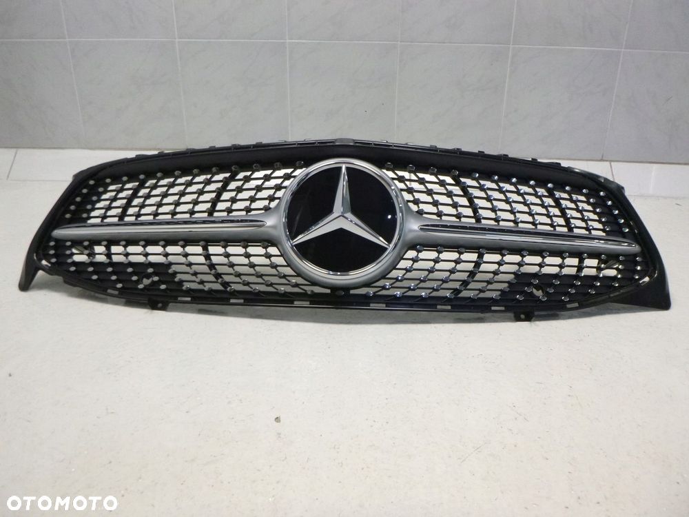 MERCEDES CLA 118 C118 W118 X118 LIFT GRILL ATRAPA CHŁODNICY 2XPDC CZARNY CHROM ORYGINAŁ - 3