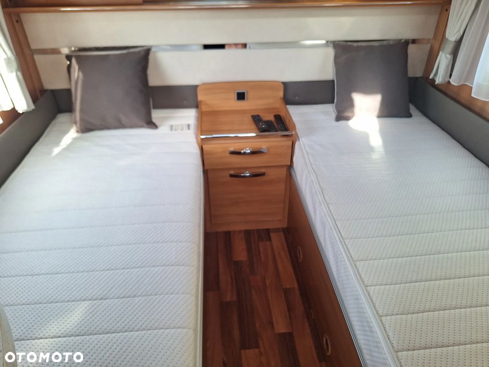 Hymer-Eriba 495 NOVA LuxusLine - 26