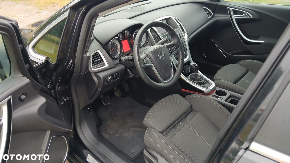 Opel Astra 1.4 Turbo Color Edition - 13