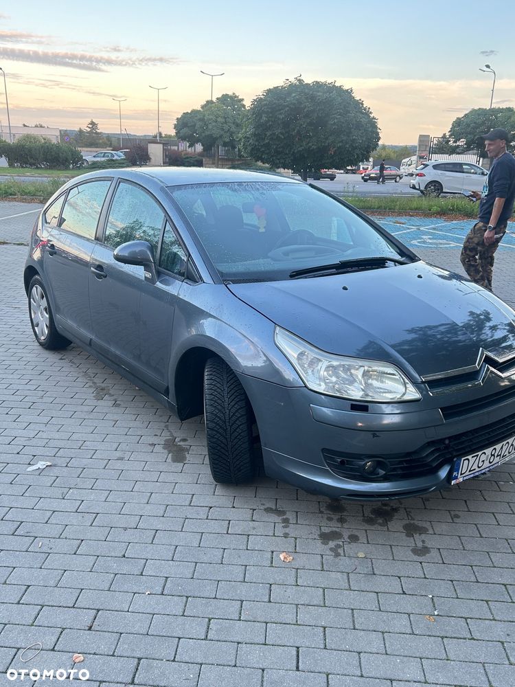 Citroën C4 1.6 16V Magic - 4