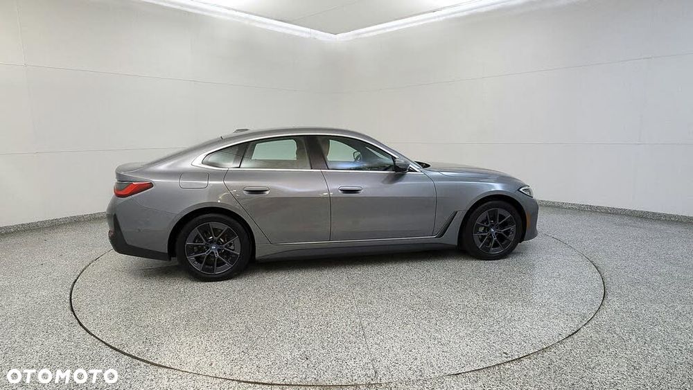 BMW i4 80.7kWh eDrive 35 - 8