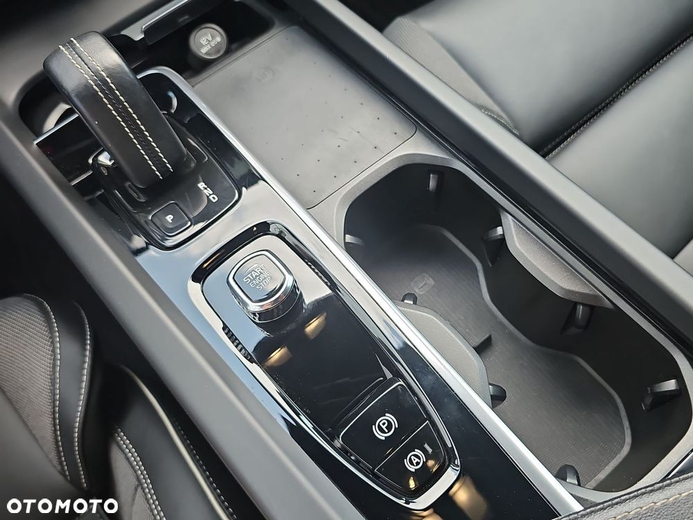 Volvo XC 60 - 18