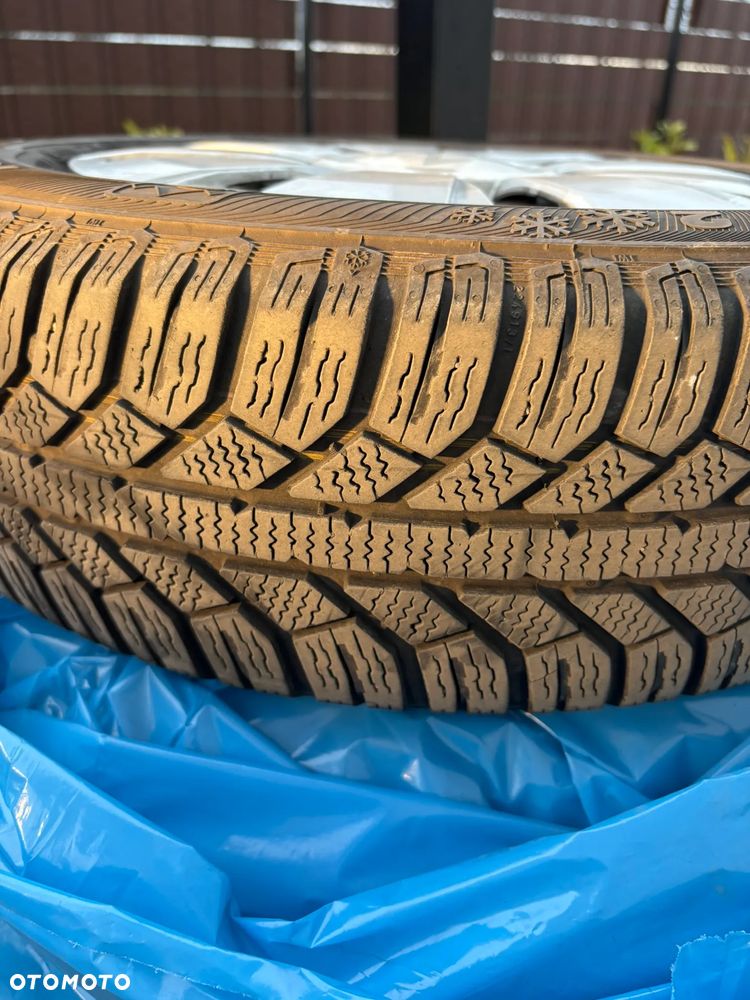 Volkswagen up! 1.0 move - 21